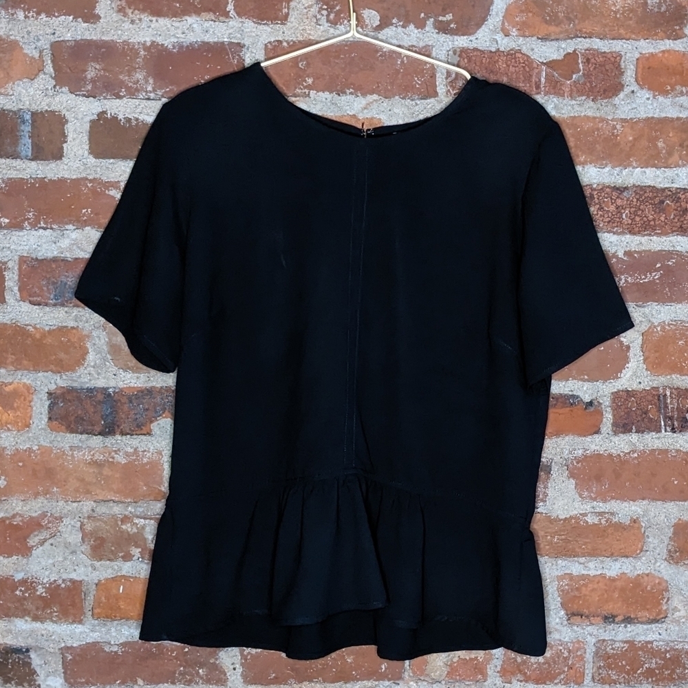 Ann Taylor Medium‎ Black Crew Neck Blouse w/ Ruffle at the Bottom